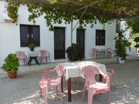 Συγκρότημα 17650